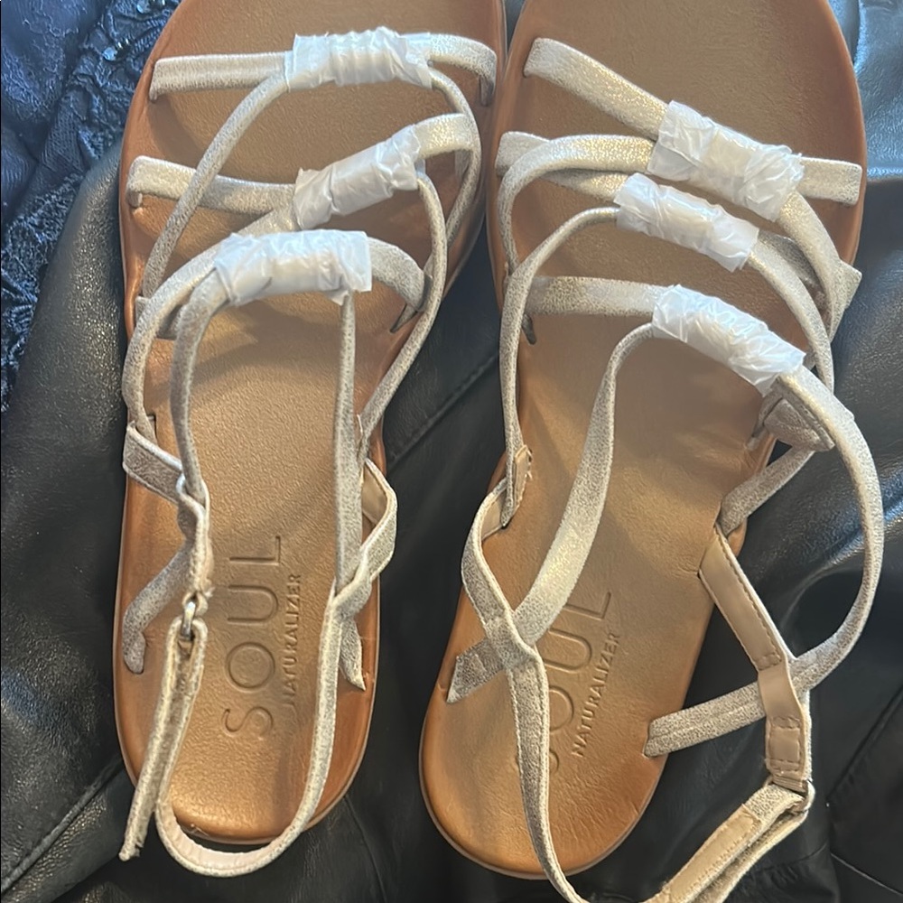 SOUL Naturalizer Cream Strappy Sandals